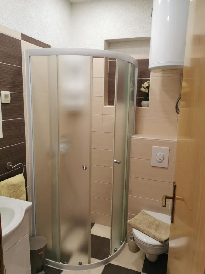 Apartman Ante Брела Экстерьер фото