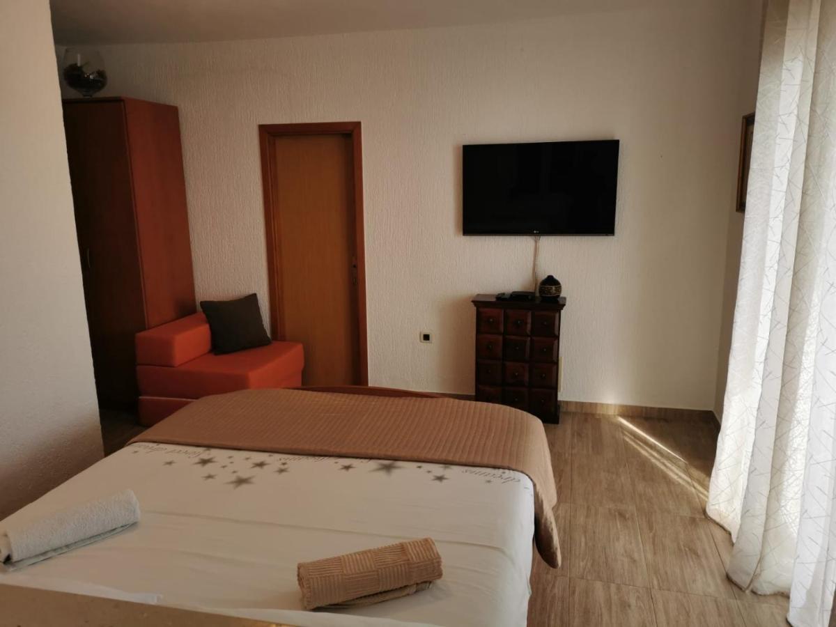 Apartman Ante Брела Экстерьер фото